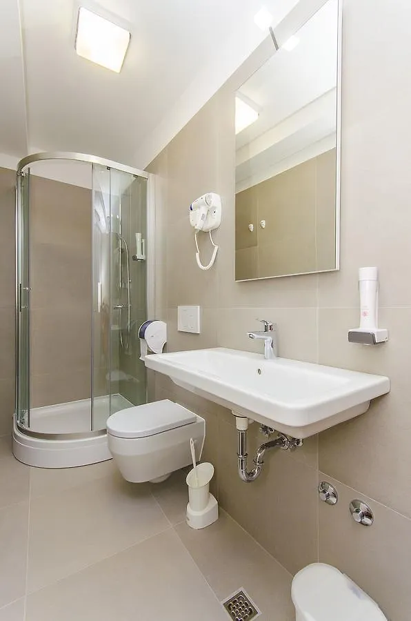 Hostel Dvor Split