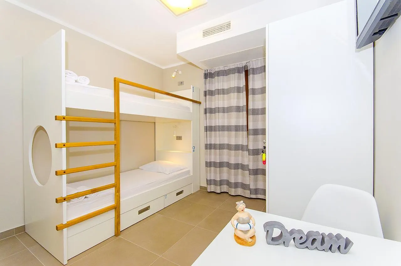 Hostel Dvor Split Croatia