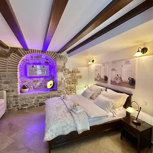 Diocletian Wine Studio Apartment Apartment
