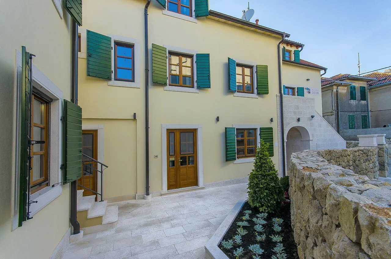 Hostel Dvor Split