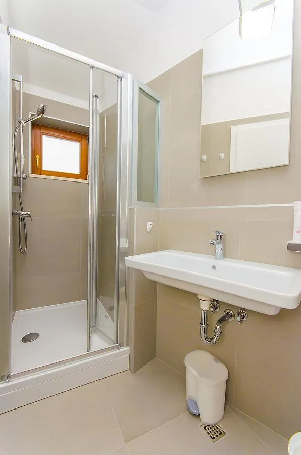 Hostel Dvor Split